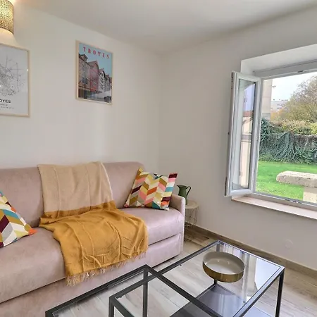 Apartament Le Verd'oyant - Calme Et Parking - Proche Centre - Mon Groom Troyes